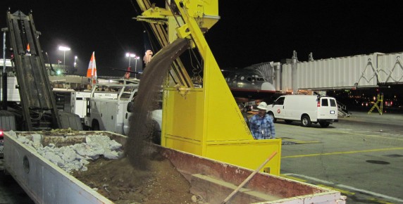Photo of The Dumper at LAX, Terminal 2 Airfield.