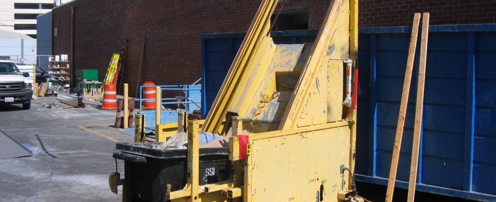 The Dumper in use during construction at Boeing S22 | The Dumper | Efficient Debris Removal | Hartman Products