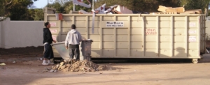 The Dumper | Image: Traditional Waste Removal Without the Dumper is inefficient and costly.